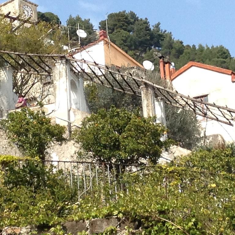 Apartamento Fronte Al Porto Salerno Exterior foto