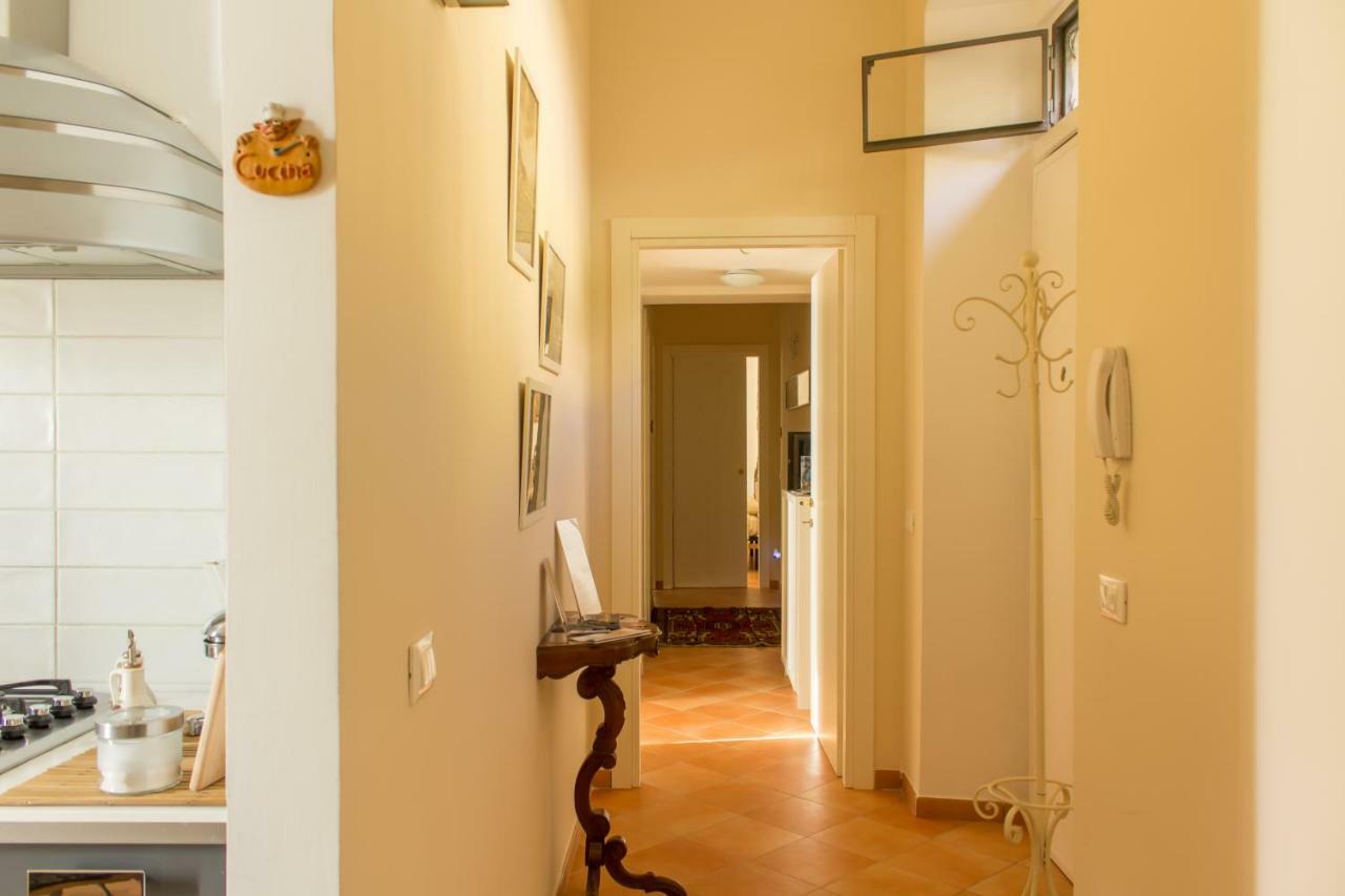 Apartamento Fronte Al Porto Salerno Exterior foto
