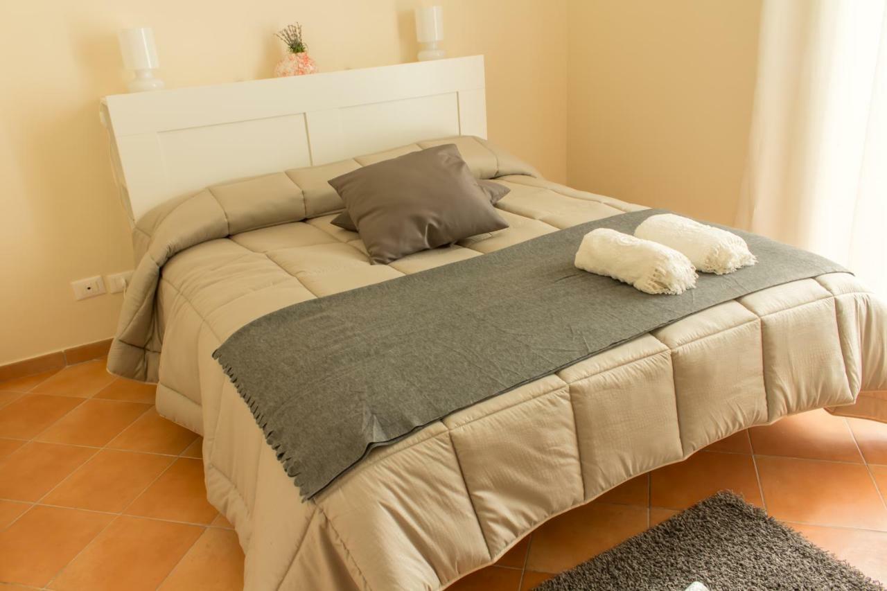 Apartamento Fronte Al Porto Salerno Exterior foto