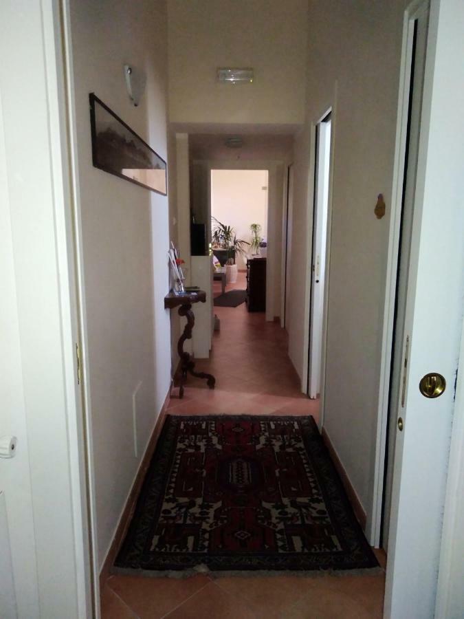 Apartamento Fronte Al Porto Salerno Exterior foto