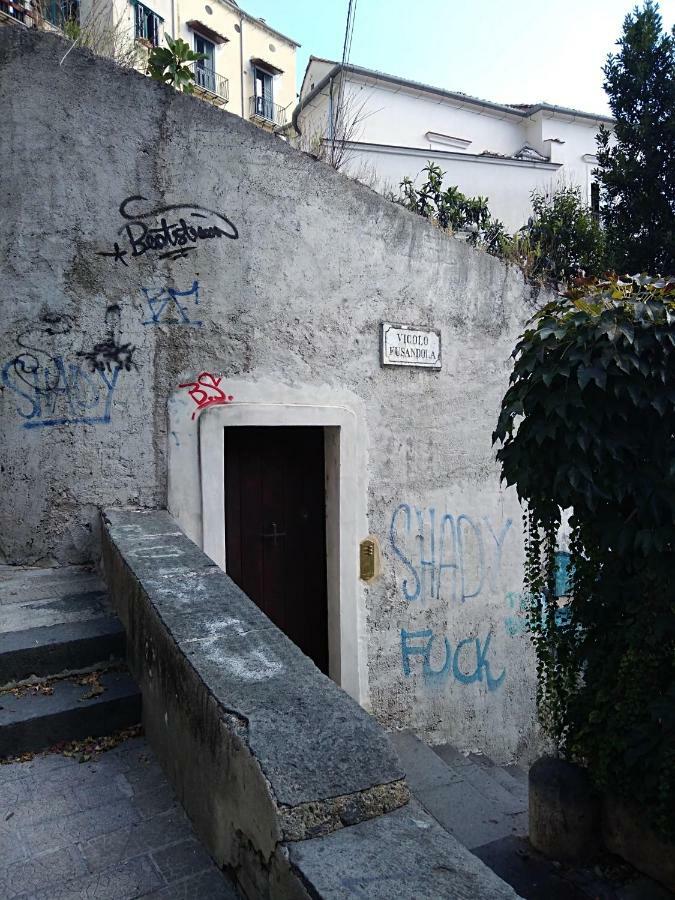 Apartamento Fronte Al Porto Salerno Exterior foto