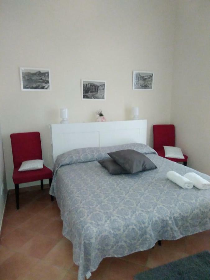 Apartamento Fronte Al Porto Salerno Exterior foto