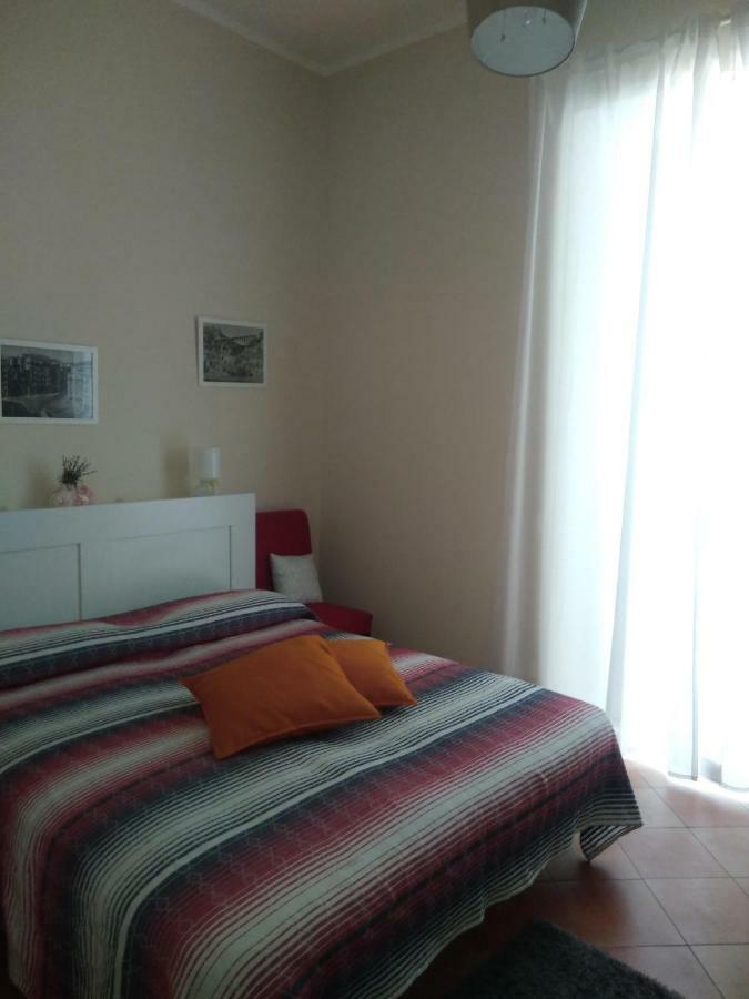 Apartamento Fronte Al Porto Salerno Exterior foto