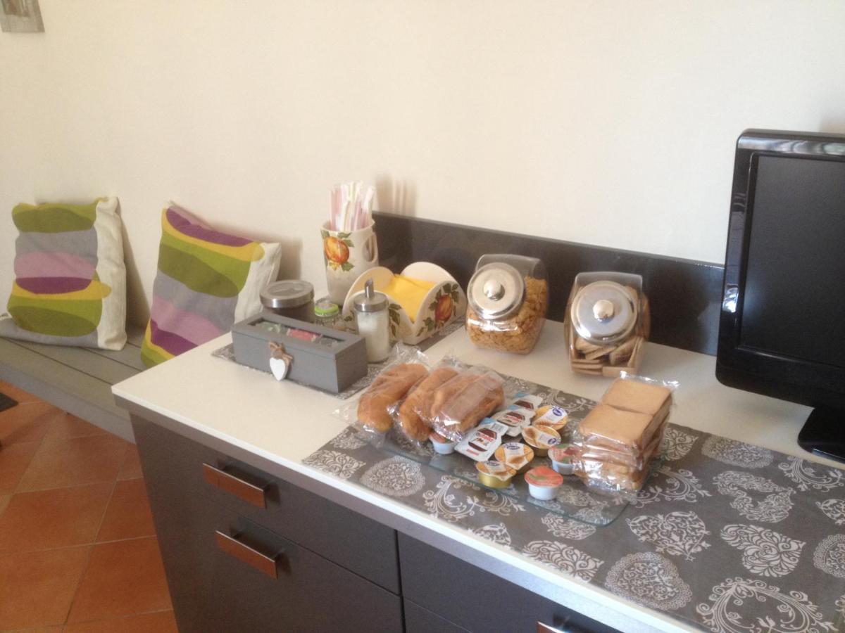 Apartamento Fronte Al Porto Salerno Exterior foto